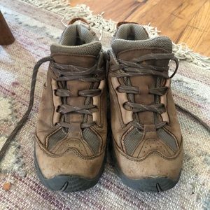 Women’s Vasque Hiking Boots size 8.5